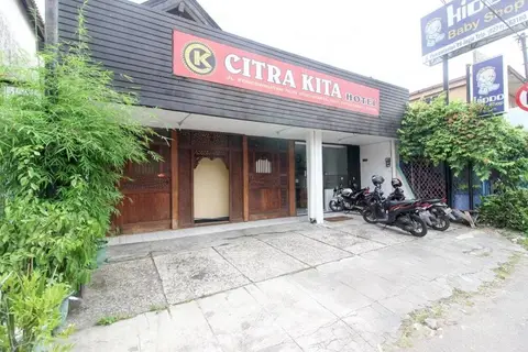 RedDoorz near Kranggan Tugu Jogja — фото 1