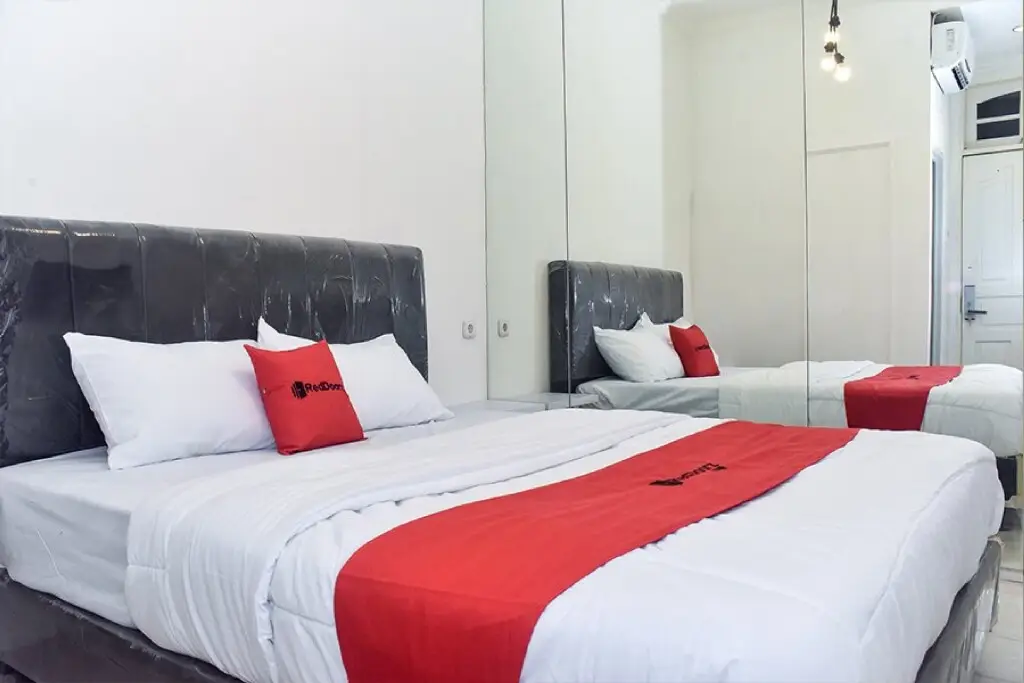 Джакарта: RedDoorz Plus @ Kemayoran