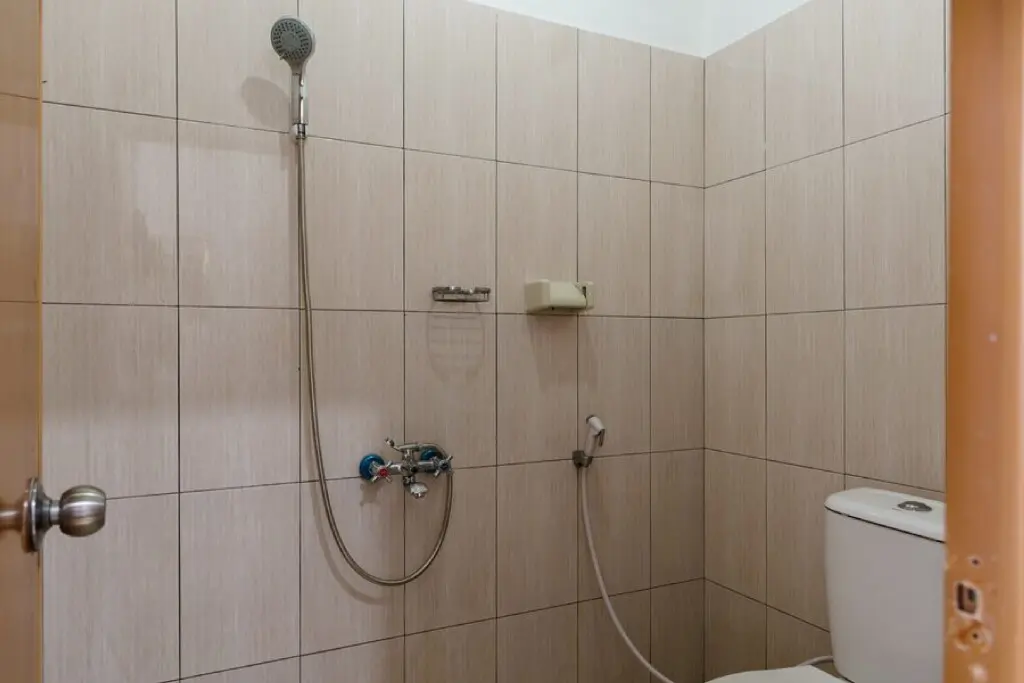 Читарингул: RedDoorz @ Cibogo Puncak Bogor 2