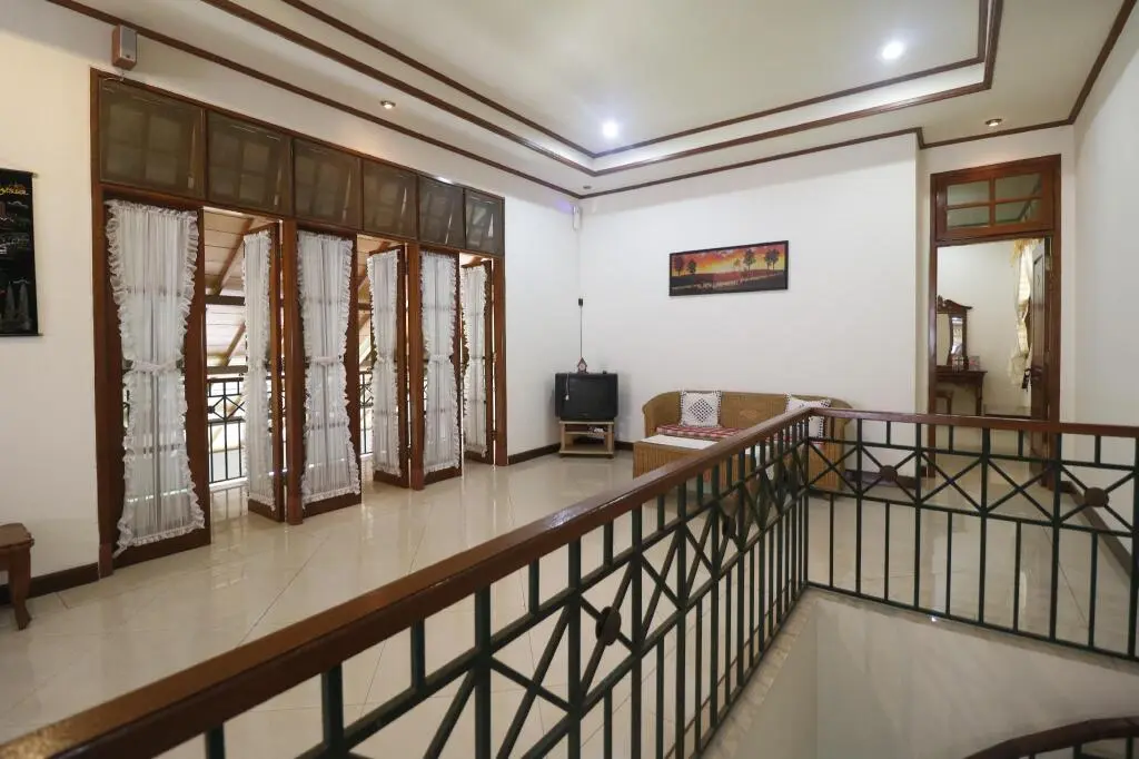 Сидоарджо: RedDoorz Syariah near Gelora Delta Sidoarjo