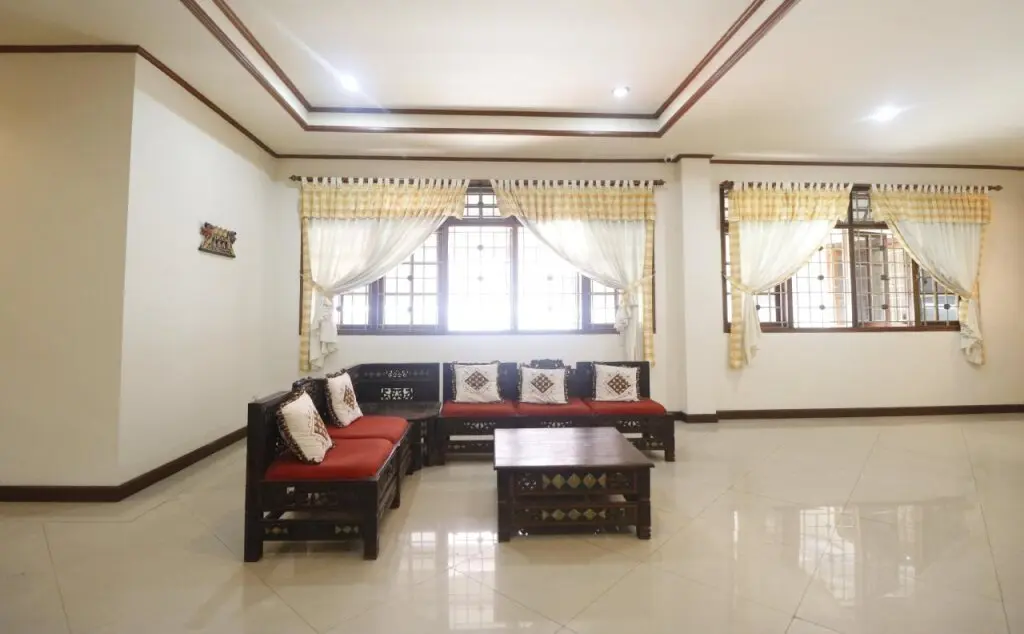 Сидоарджо: RedDoorz Syariah near Gelora Delta Sidoarjo