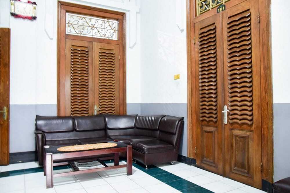 Джокьякарта: RedDoorz Syariah near Puro Pakualaman Palace