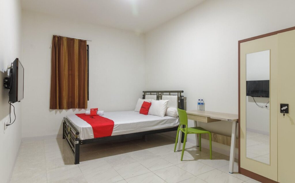 Макассар: RedDoorz Syariah near AP Pettarani 3