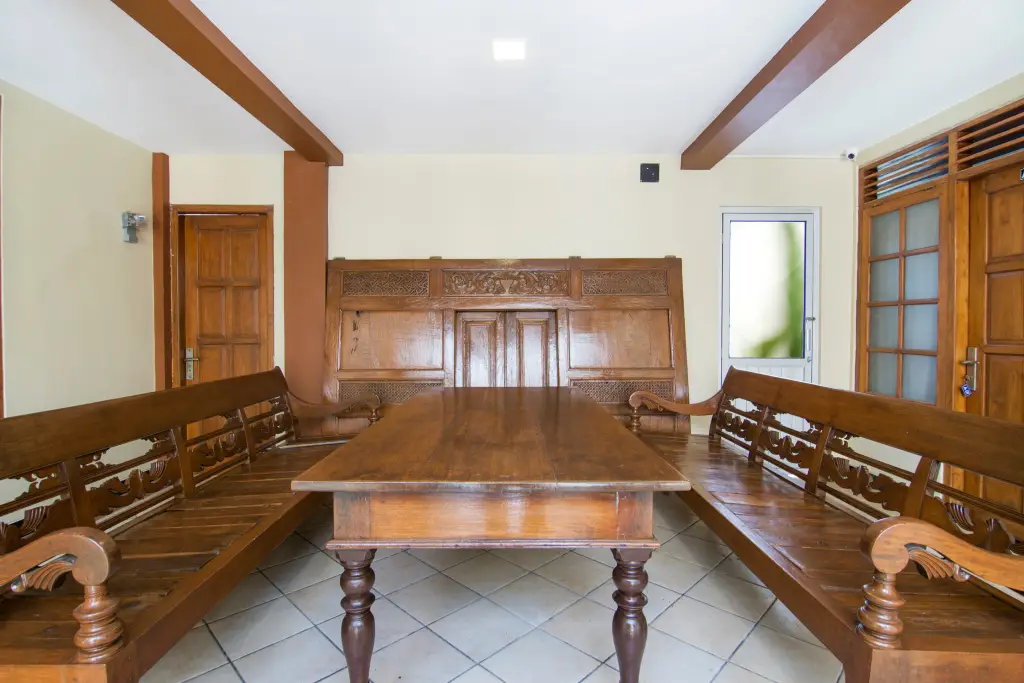 Депок: SUPER OYO 890 Dewi Fortuna Guest House