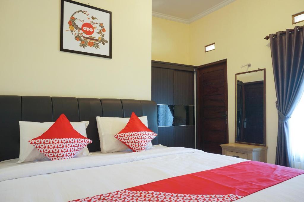 Депок: OYO 895 Mahameru Residence