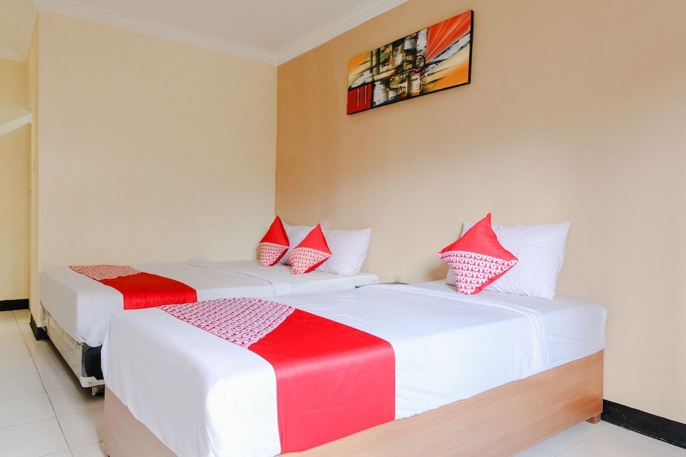 Бату: OYO 888 Grand Ijen Guest House