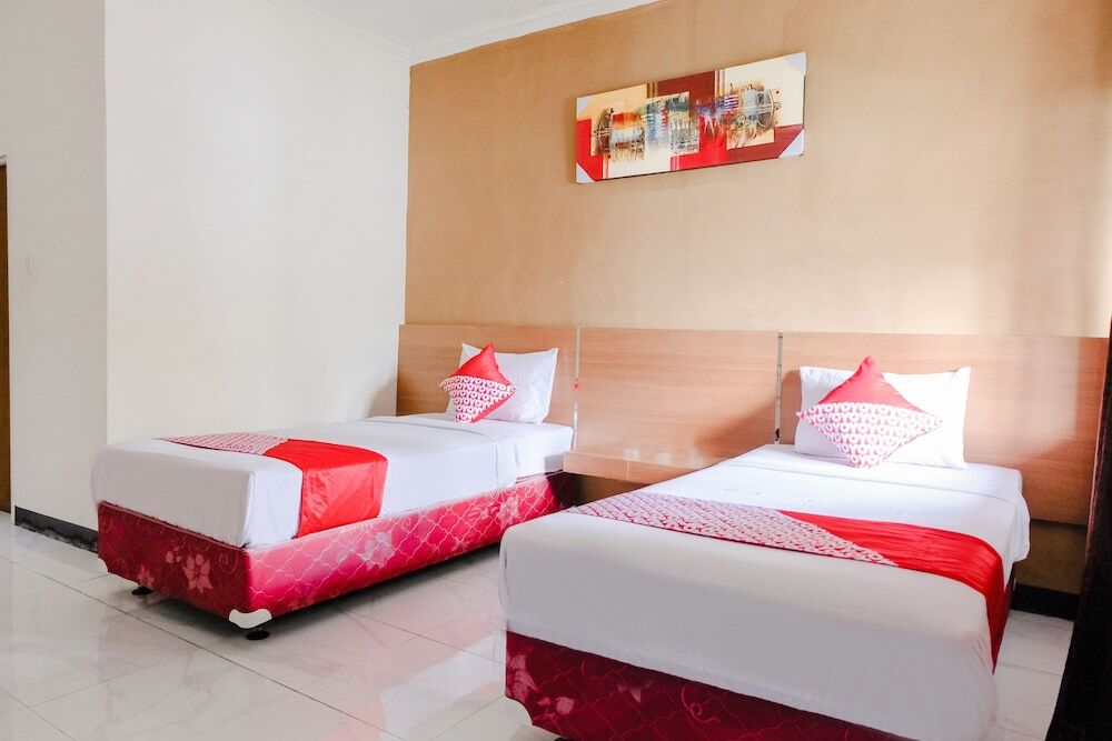 Бату: OYO 888 Grand Ijen Guest House