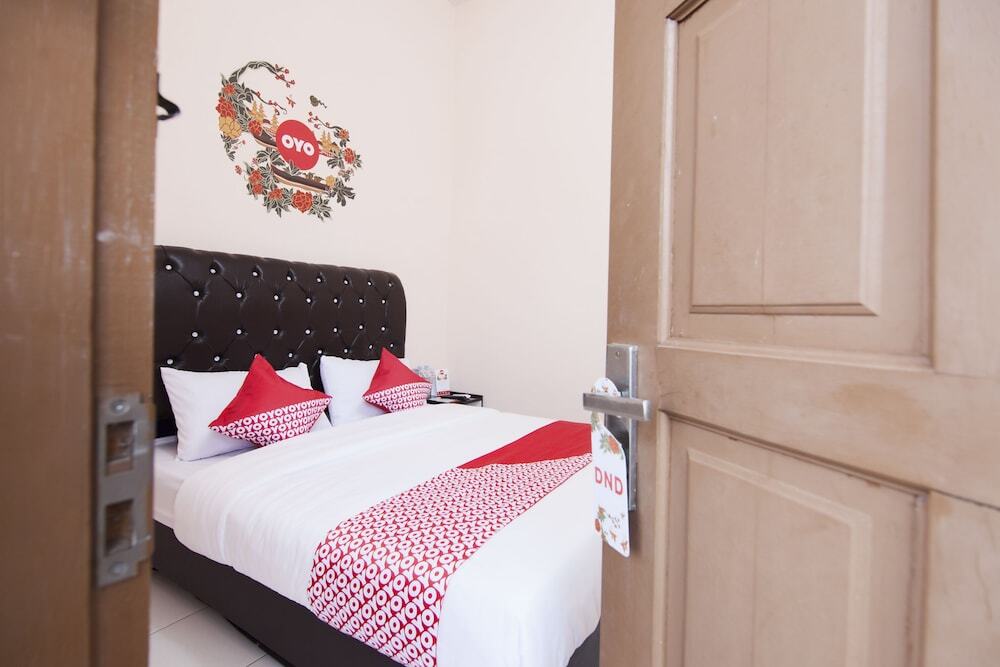 Медан: OYO 885 Tangkul Residence