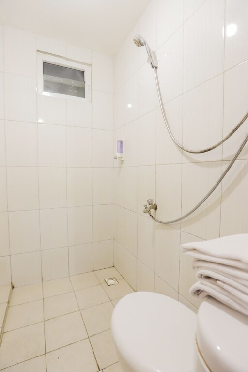 Бекаси: OYO 909 Lauv Room Grand Centerpoint Tower B