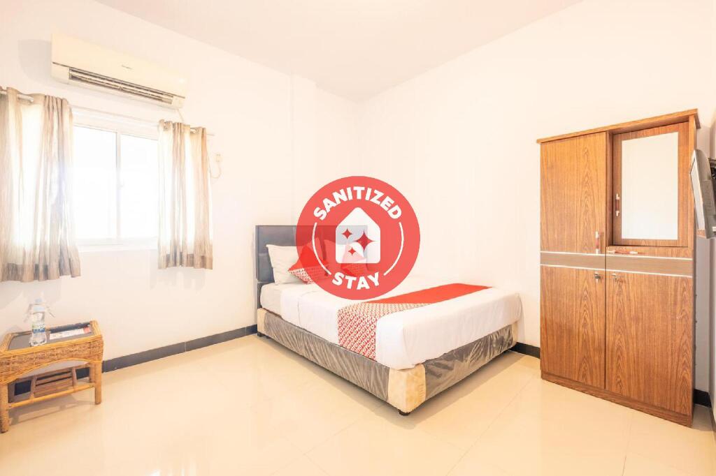 Чиребон: OYO 863 Tenacity Guest House Syariah