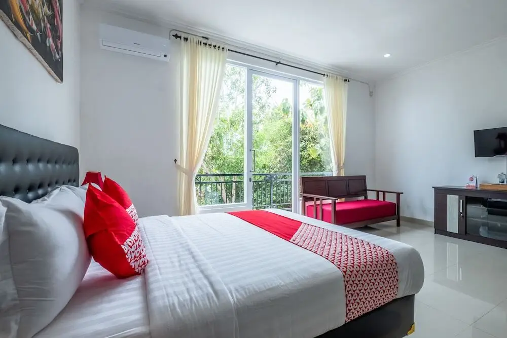Унгасан: OYO 929 Uluwatu Suites