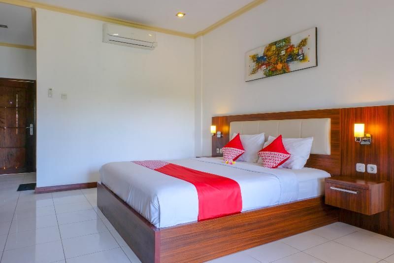 Кута: OYO 953 Family Beach Hotel