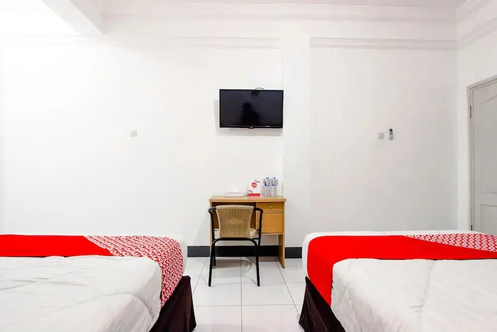 Матарам: Oyo 965 Gading Guesthouse