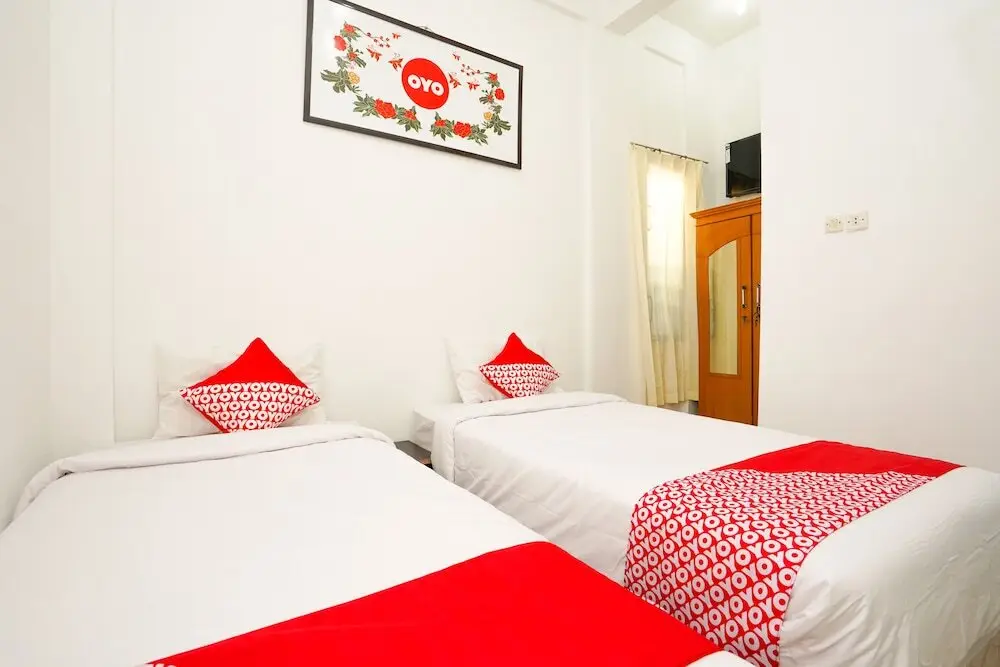 Сурабая: Oyo 662 Miracle Homestay Syariah