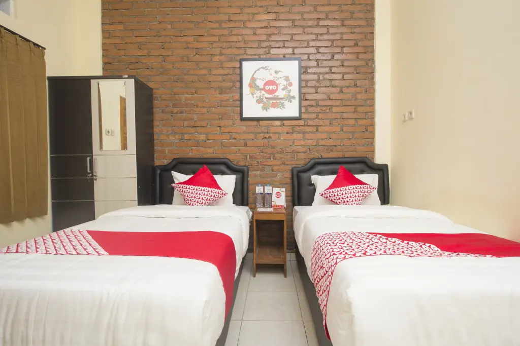 Депок: OYO 952 Annisa Syariah Guest House