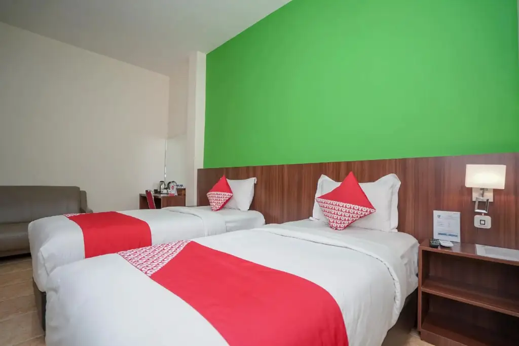 Палембанг: OYO 987 Hotel Bina Darma