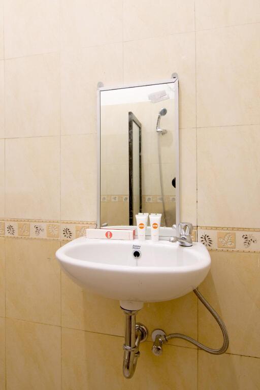 Джокьякарта: OYO 931 Dara Dewi Homestay