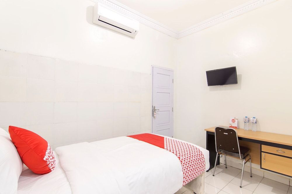 Батуретно: OYO 966 Dinda Guesthouse