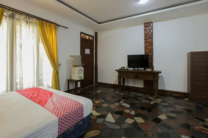 Сукарайя: OYO 735 New Panjang Jiwo Resort