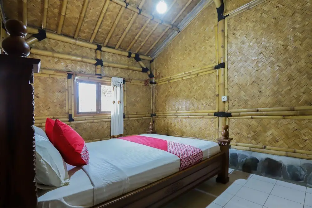 Сукарайя: OYO 735 New Panjang Jiwo Resort