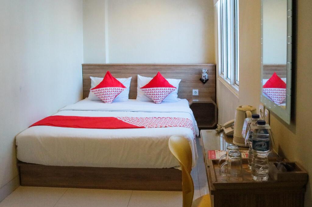 Амбон: OYO 984 Maleo Guest House