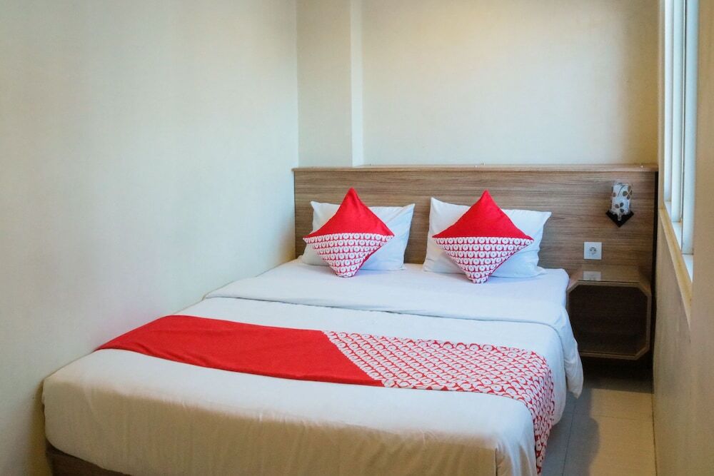 Амбон: OYO 984 Maleo Guest House