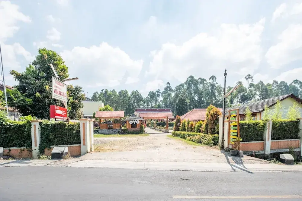 Сореанг: Oyo 428 Pondok Winagung Hotel