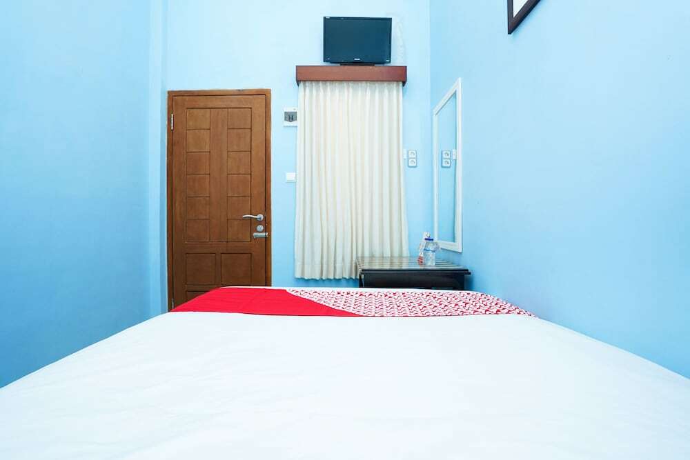 Надисари: Oyo 1048 Rahayu Bromo Hotel