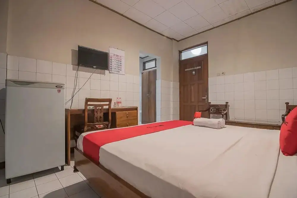 Унгаран: RedDoorz @ Ungaran