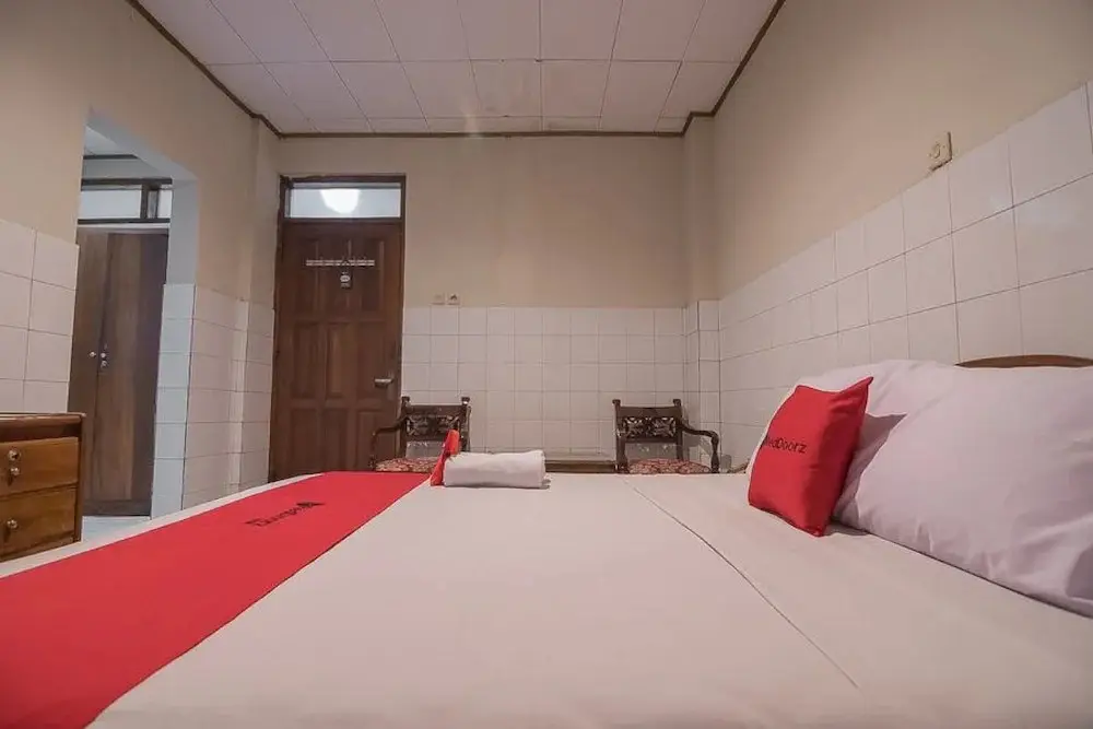Унгаран: RedDoorz @ Ungaran