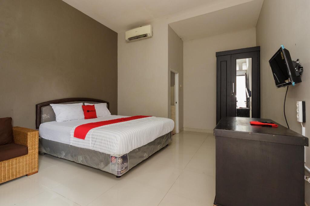 Богор: RedDoorz Syariah near Taman Air Mancur Bogor