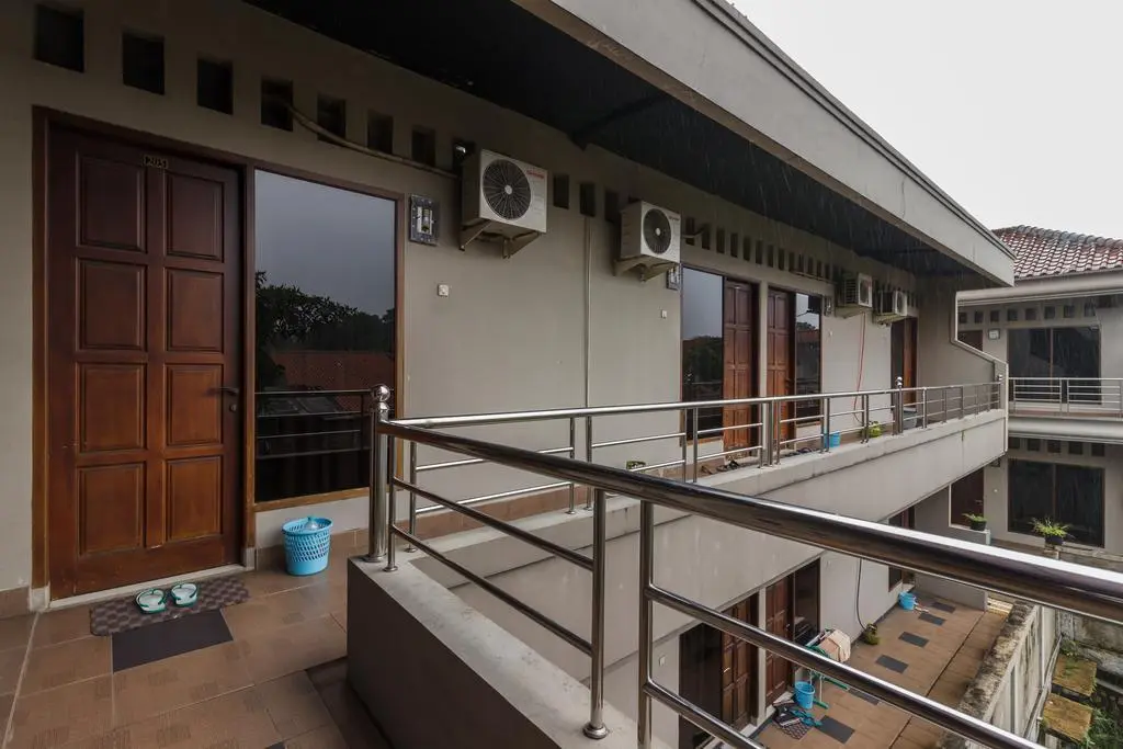 Богор: RedDoorz Syariah near Taman Air Mancur Bogor