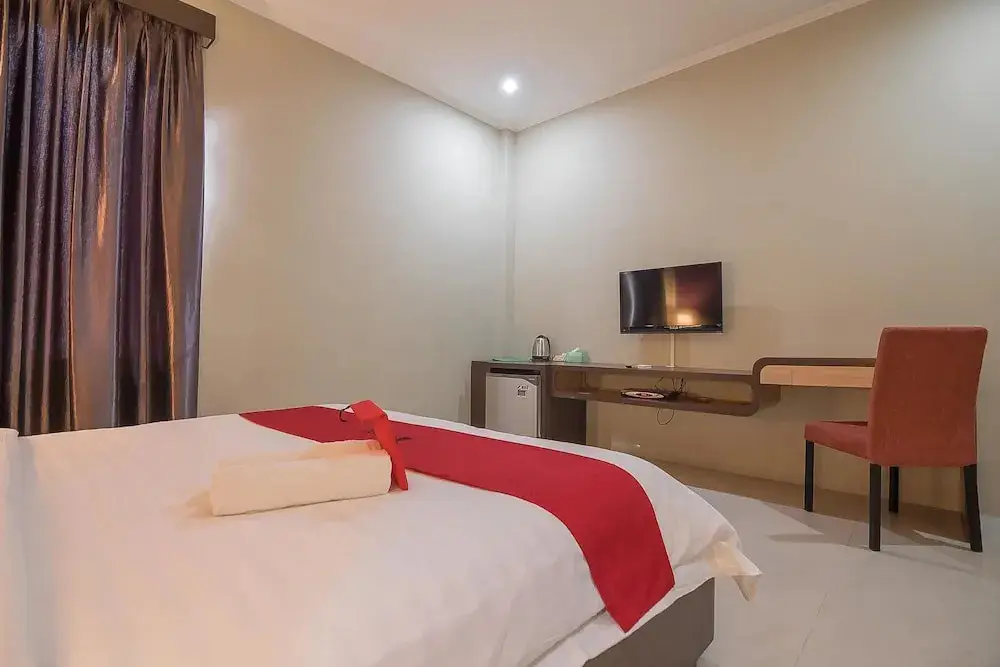 Белитунг: Reddoorz Plus Tanjung Pandan Belitung 2