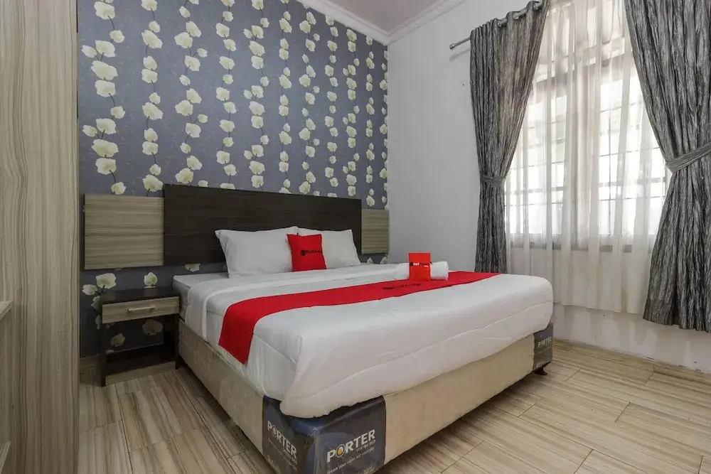 Бенгкулу: RedDoorz near Pantai Panjang Bengkulu