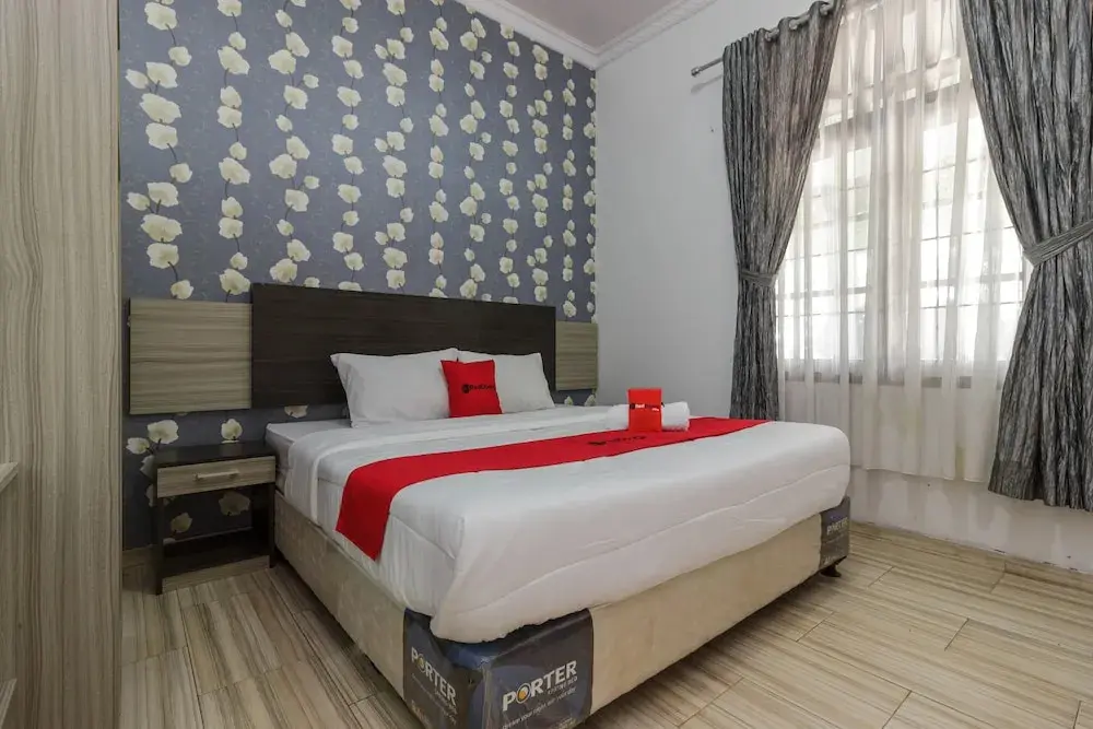 Бенгкулу: RedDoorz near Pantai Panjang Bengkulu