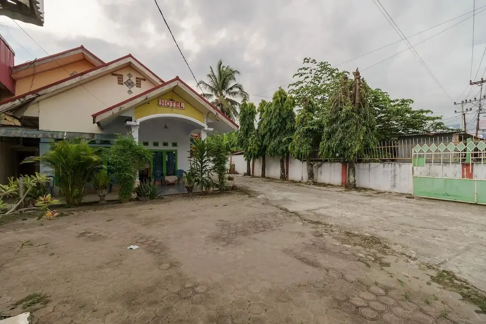 Бенгкулу: RedDoorz near Jalan Mayjen Sutoyo Bengkulu