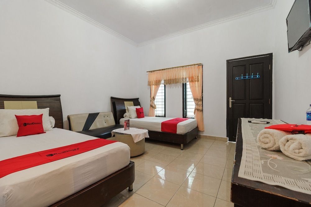 Бенгкулу: RedDoorz near Jalan Mayjen Sutoyo Bengkulu
