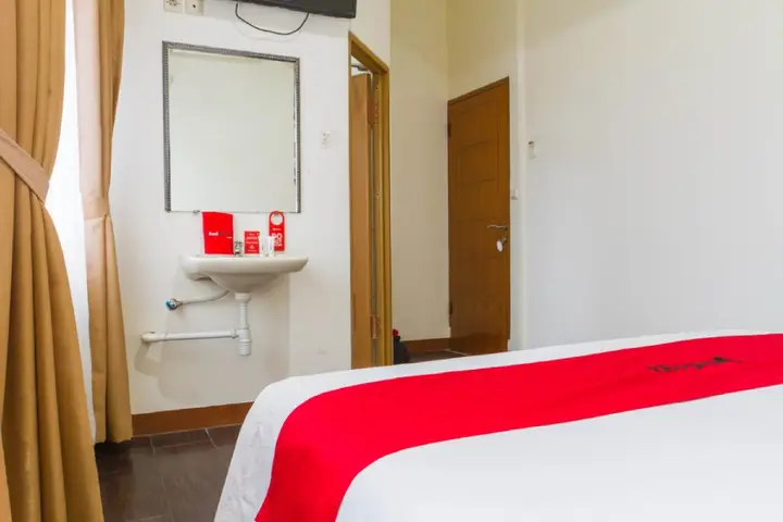 Бандунг: RedDoorz Plus @ Surapati 2