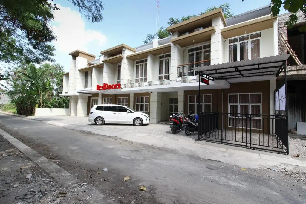 RedDoorz near Jogja City Mall 3 — фото 1