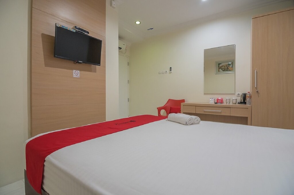 Семаранг: RedDoorz near MT Haryono Semarang