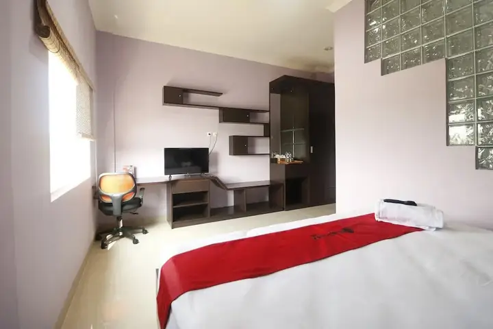 Батуретно: RedDoorz near UMY Yogyakarta 2