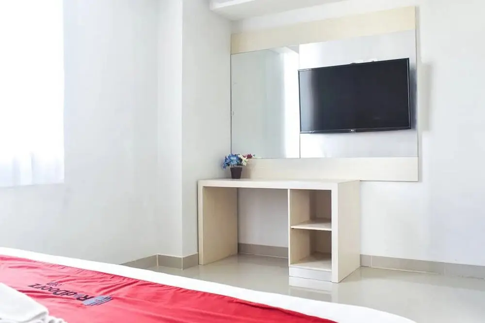 Макассар: RedDoorz Plus near Trans Studio Mall Makassar