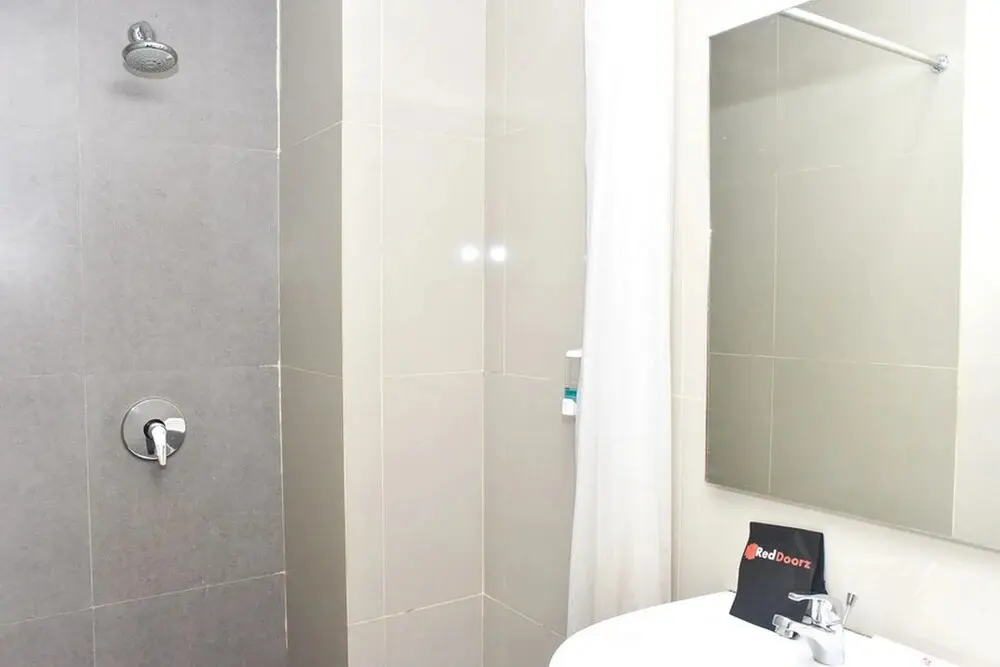 Макассар: RedDoorz Plus near Trans Studio Mall Makassar