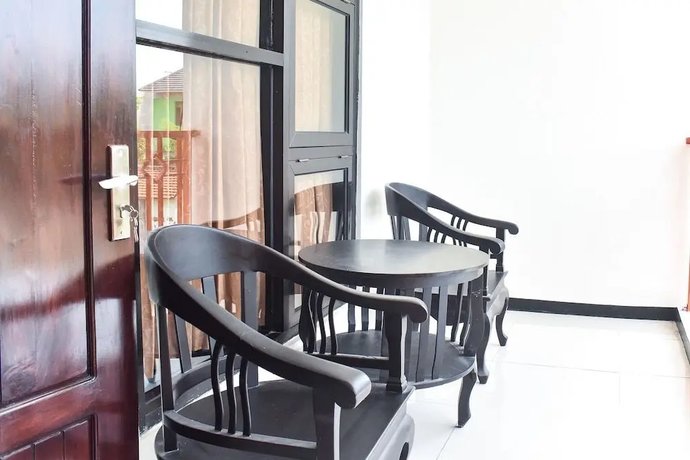 Сидоарджо: RedDoorz Syariah near Gelora Delta Sidoarjo 2