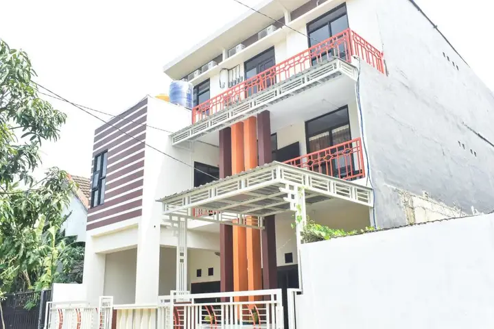 Сидоарджо: RedDoorz Syariah near Gelora Delta Sidoarjo 2