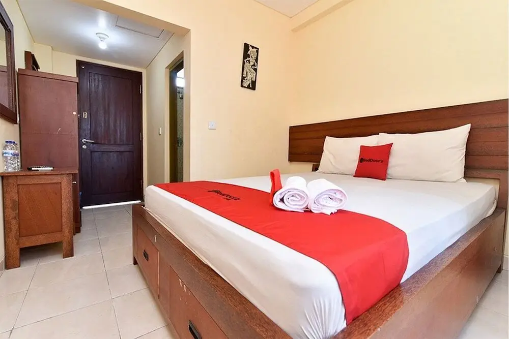 Денпасар: RedDoorz near Level 21 Mall Denpasar