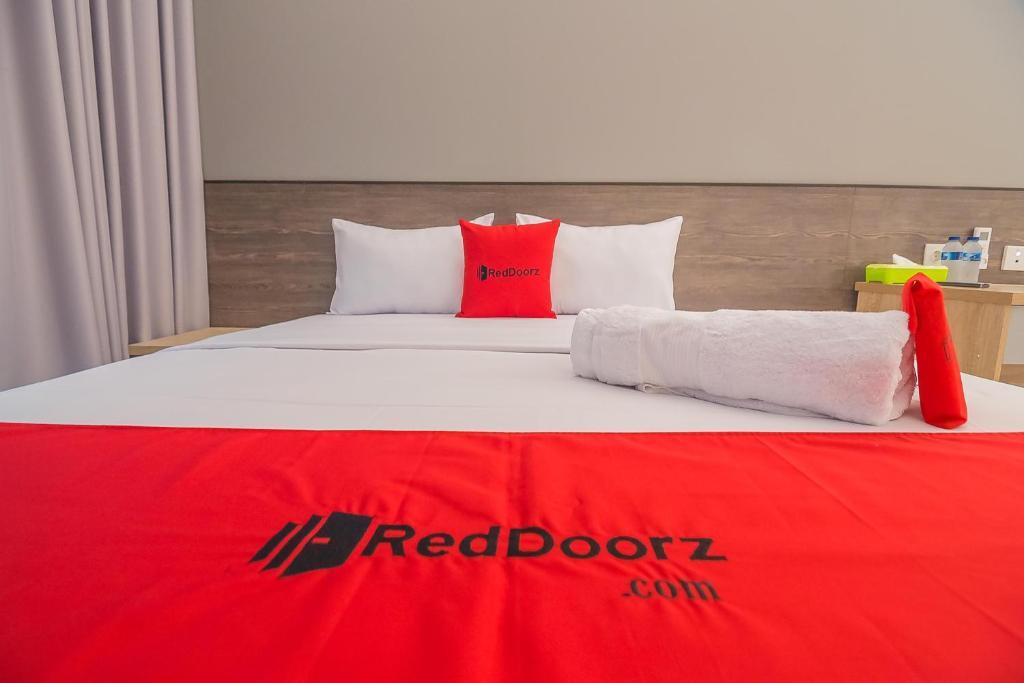 Семаранг: RedDoorz near Taman Rejomulyo