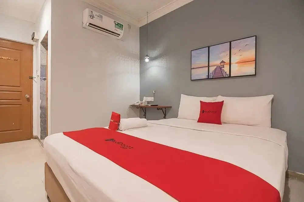 Батам: RedDoorz Near Nagoya Citywalk Batam