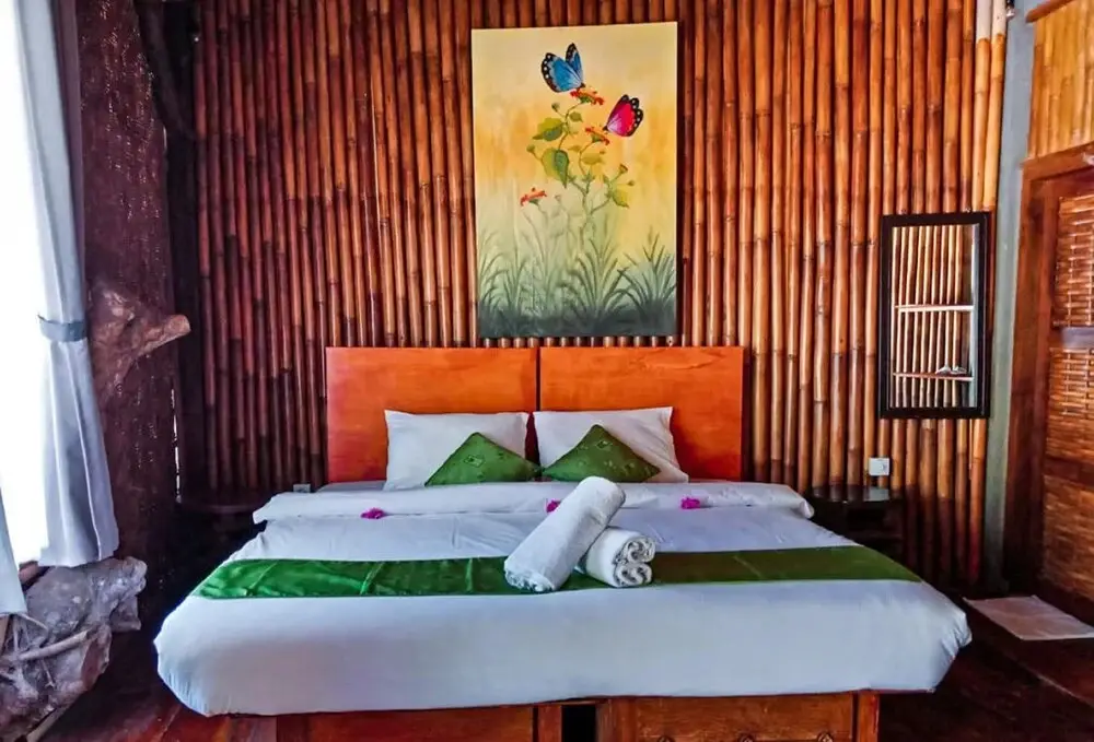 Пенида: Gading Treehouse