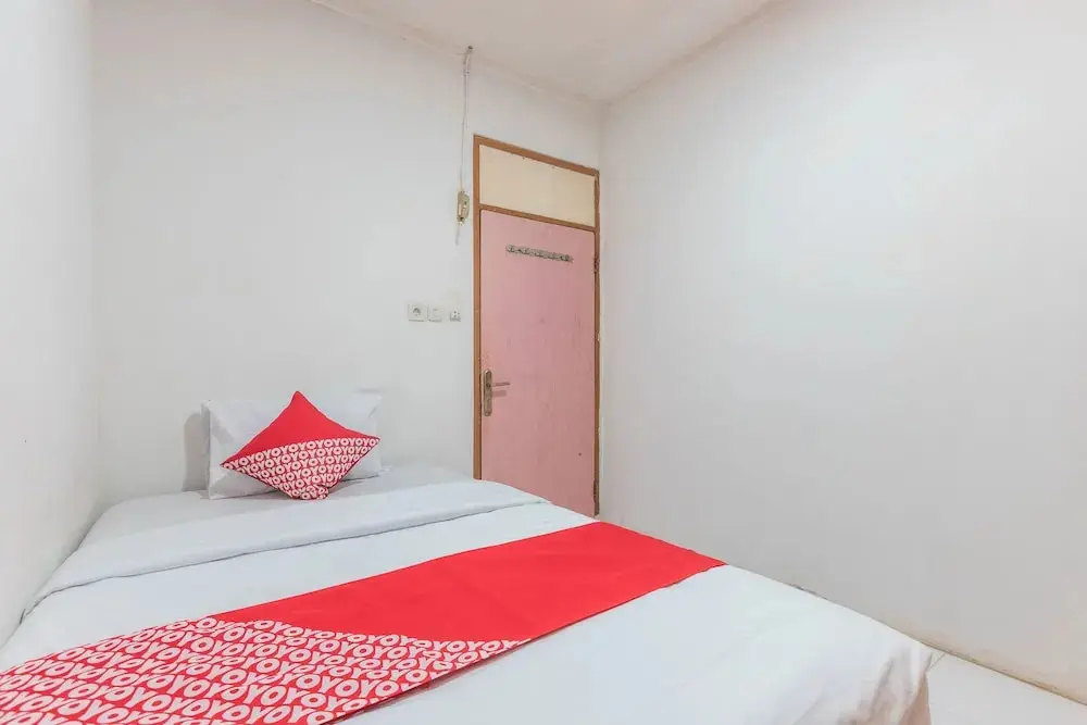 Джакарта: OYO 878 Loka Indah Residence Near Lokasari Square